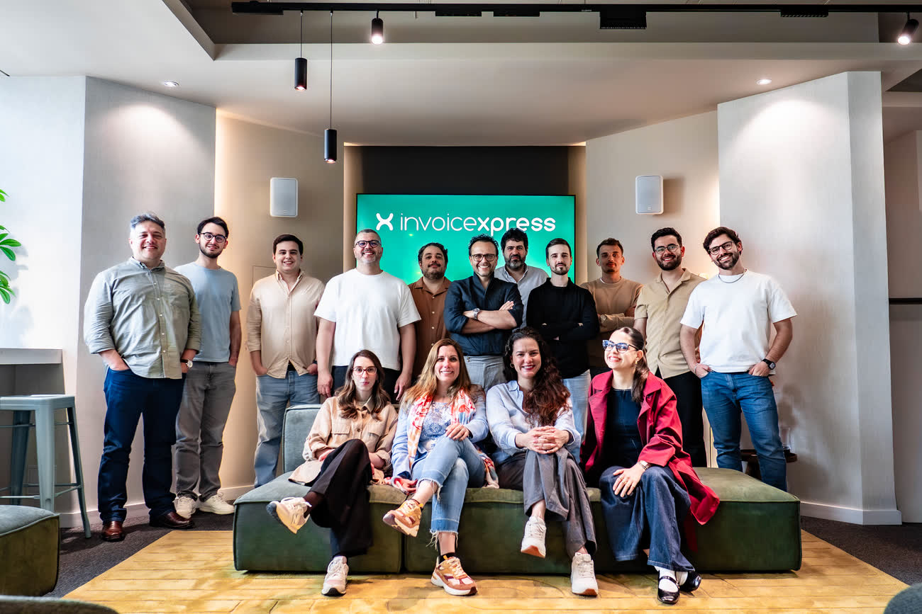 A equipa da InvoiceXpress no escritório